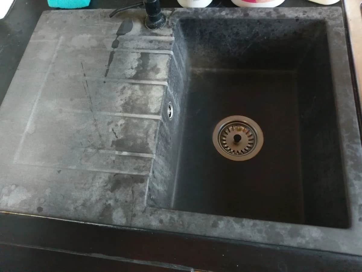 Twój zlew z konglomeratu jak nowy? Renowacja krok po kroku!