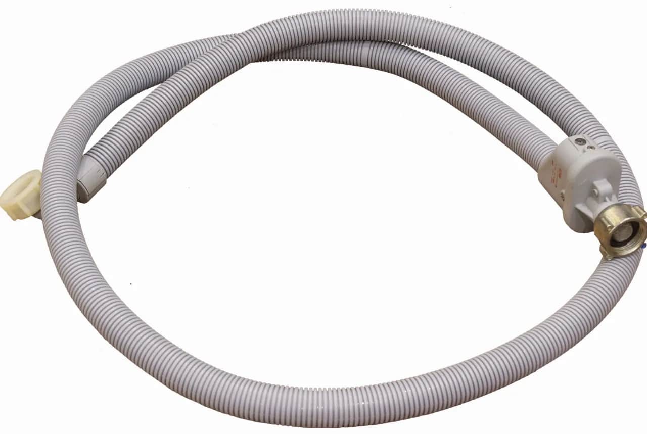 Zawór Aquastop: Objawy, diagnoza, naprawa. Czy zrobisz to sam?